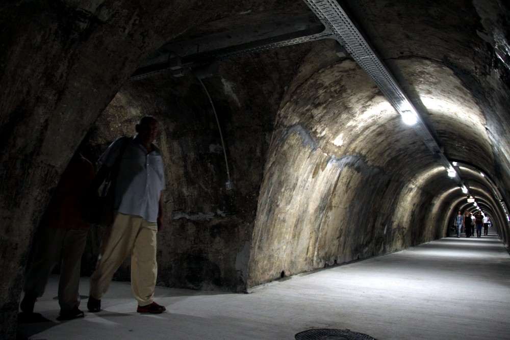 Gric-tunnel4